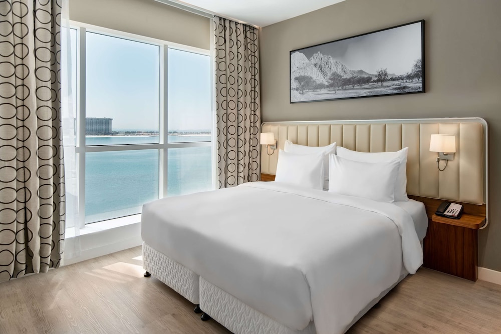 Hôtel Radisson Resort Ras Al Khaimah Marjan Island 4*, Séjour Emirats Arabes Unis, Dubaï par Ôvoyages Hôtel Radisson Resort Ras Al Khaimah Marjan Island 4*, Séjour Emirats Arabes Unis, Dubaï par Ôvoyages