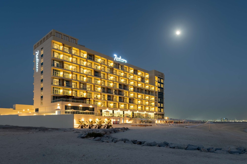 Hôtel Radisson Resort Ras Al Khaimah Marjan Island 4*, Séjour Emirats Arabes Unis, Dubaï par Ôvoyages Hôtel Radisson Resort Ras Al Khaimah Marjan Island 4*, Séjour Emirats Arabes Unis, Dubaï par Ôvoyages