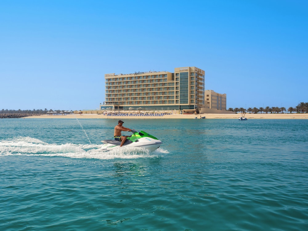 Hôtel Radisson Resort Ras Al Khaimah Marjan Island 4*, Séjour Emirats Arabes Unis, Dubaï par Ôvoyages Hôtel Radisson Resort Ras Al Khaimah Marjan Island 4*, Séjour Emirats Arabes Unis, Dubaï par Ôvoyages