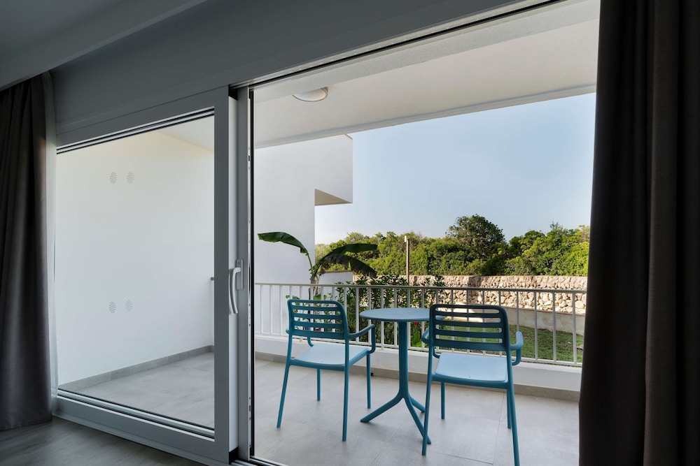 Hôtel Gran Sagitario 4*, Séjour Espagne & ses îles, Baléares, Minorque par Ôvoyages Hôtel Gran Sagitario 4*, Séjour Espagne & ses îles, Baléares, Minorque par Ôvoyages