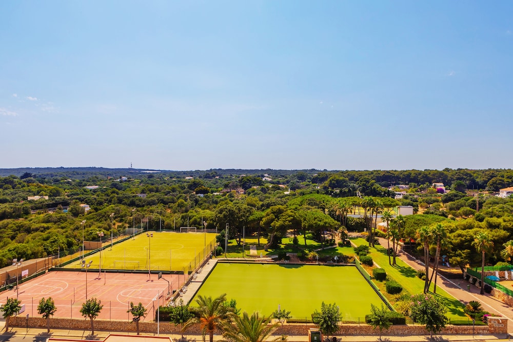Hôtel Gran Sagitario 4*, Séjour Espagne & ses îles, Baléares, Minorque par Ôvoyages Hôtel Gran Sagitario 4*, Séjour Espagne & ses îles, Baléares, Minorque par Ôvoyages