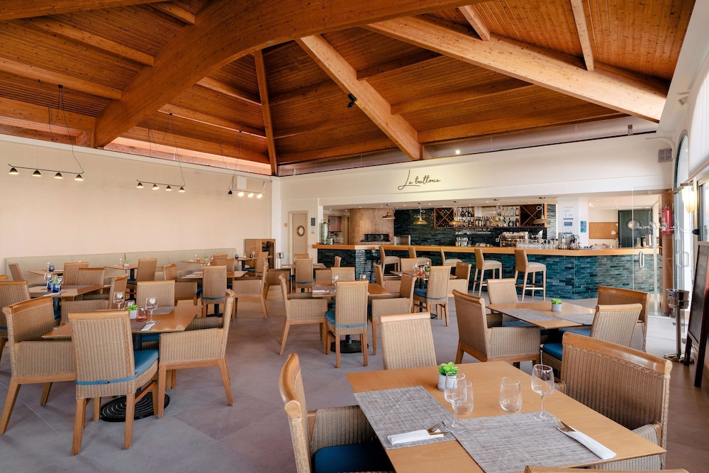 Hôtel Gran Sagitario 4*, Séjour Espagne & ses îles, Baléares, Minorque par Ôvoyages Hôtel Gran Sagitario 4*, Séjour Espagne & ses îles, Baléares, Minorque par Ôvoyages