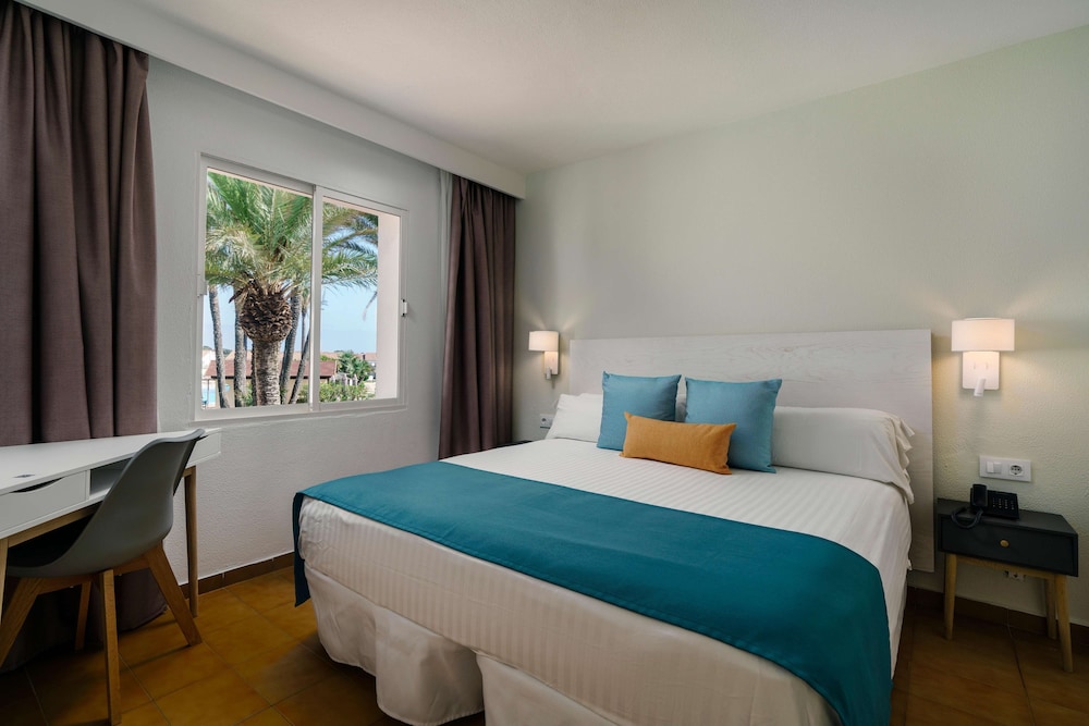 Hôtel Gran Sagitario 4*, Séjour Espagne & ses îles, Baléares, Minorque par Ôvoyages Hôtel Gran Sagitario 4*, Séjour Espagne & ses îles, Baléares, Minorque par Ôvoyages
