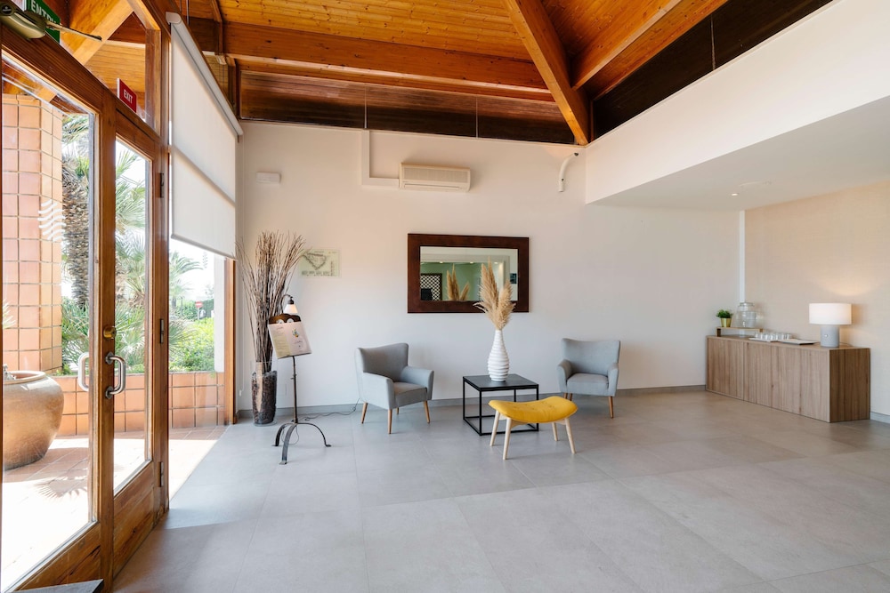 Hôtel Gran Sagitario 4*, Séjour Espagne & ses îles, Baléares, Minorque par Ôvoyages Hôtel Gran Sagitario 4*, Séjour Espagne & ses îles, Baléares, Minorque par Ôvoyages