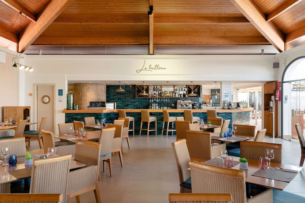Hôtel Gran Sagitario 4*, Séjour Espagne & ses îles, Baléares, Minorque par Ôvoyages Hôtel Gran Sagitario 4*, Séjour Espagne & ses îles, Baléares, Minorque par Ôvoyages