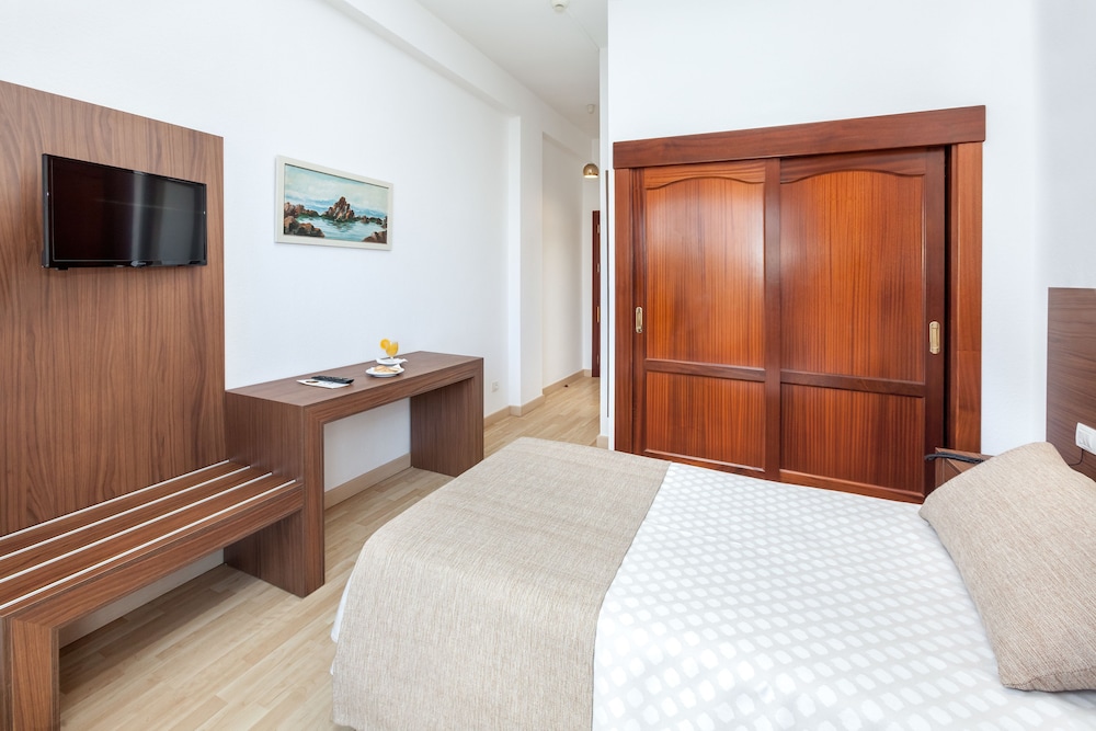 Hôtel Don Manolito 3*, Séjour Espagne & ses îles, Canaries, Tenerife par Ôvoyages Hôtel Don Manolito 3*, Séjour Espagne & ses îles, Canaries, Tenerife par Ôvoyages