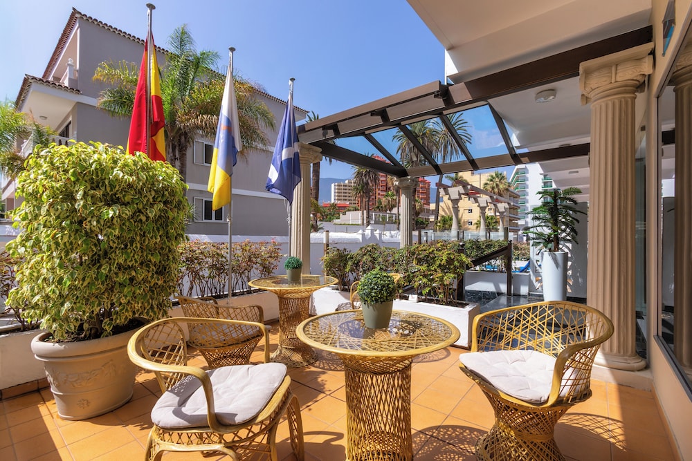 Hôtel Don Manolito 3*, Séjour Espagne & ses îles, Canaries, Tenerife par Ôvoyages Hôtel Don Manolito 3*, Séjour Espagne & ses îles, Canaries, Tenerife par Ôvoyages